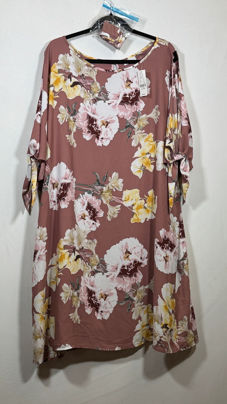 New York & Company XXL Floral Dress 3/4 Sleeve Tie Detail